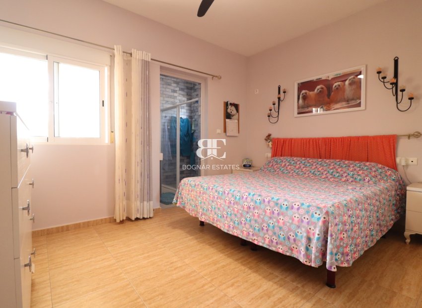 Herverkoop - Country House -
Orihuela - La Campaneta