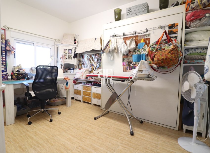 Herverkoop - Country House -
Orihuela - La Campaneta