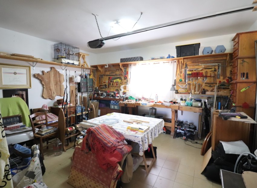 Herverkoop - Country House -
Orihuela - La Campaneta