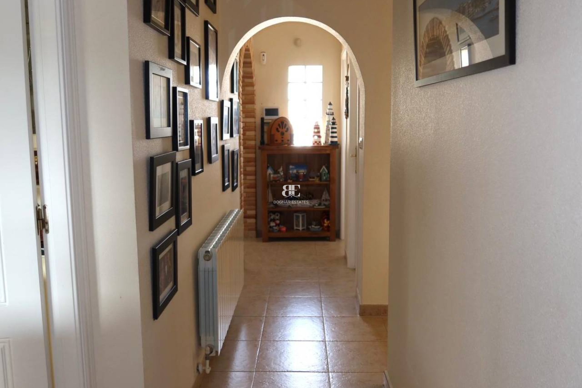 Herverkoop - Country House -
Orihuela