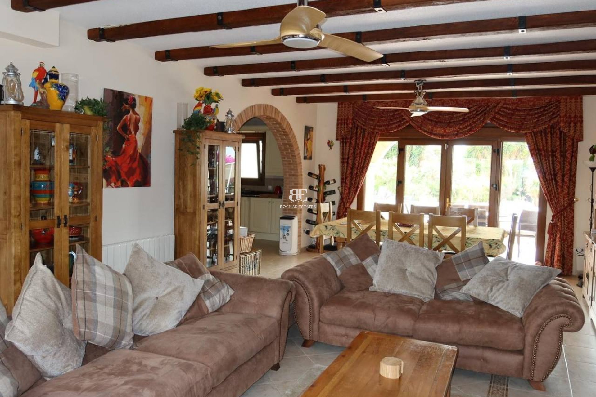 Herverkoop - Country House -
Orihuela