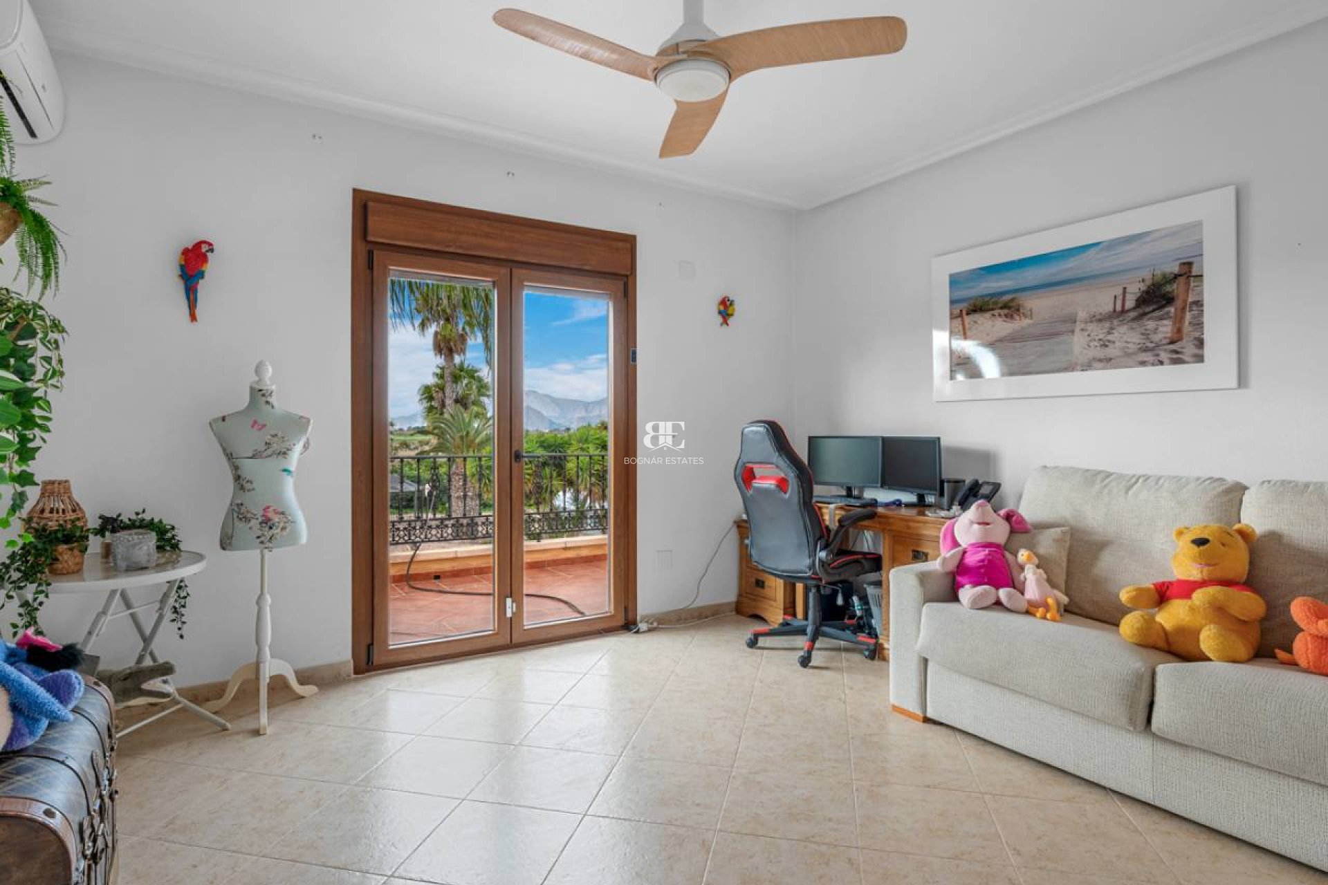 Herverkoop - Country House -
Orihuela