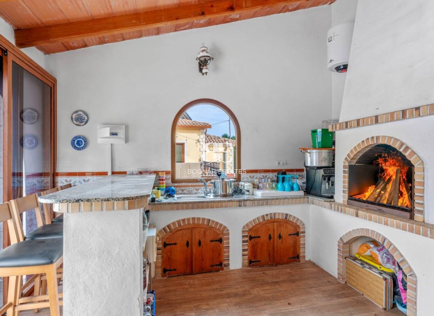 Herverkoop - Country House -
Orihuela