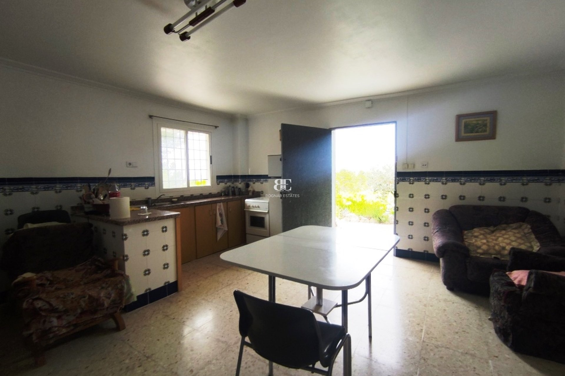 Herverkoop - Country House -
Penáguila