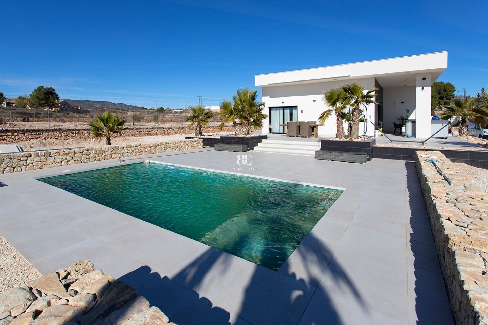 Herverkoop - Country House -
Pinoso - Campo