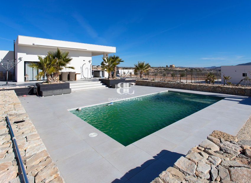 Herverkoop - Country House -
Pinoso - Campo