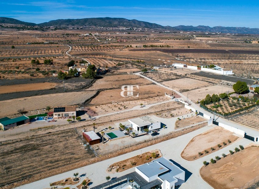 Herverkoop - Country House -
Pinoso - Campo