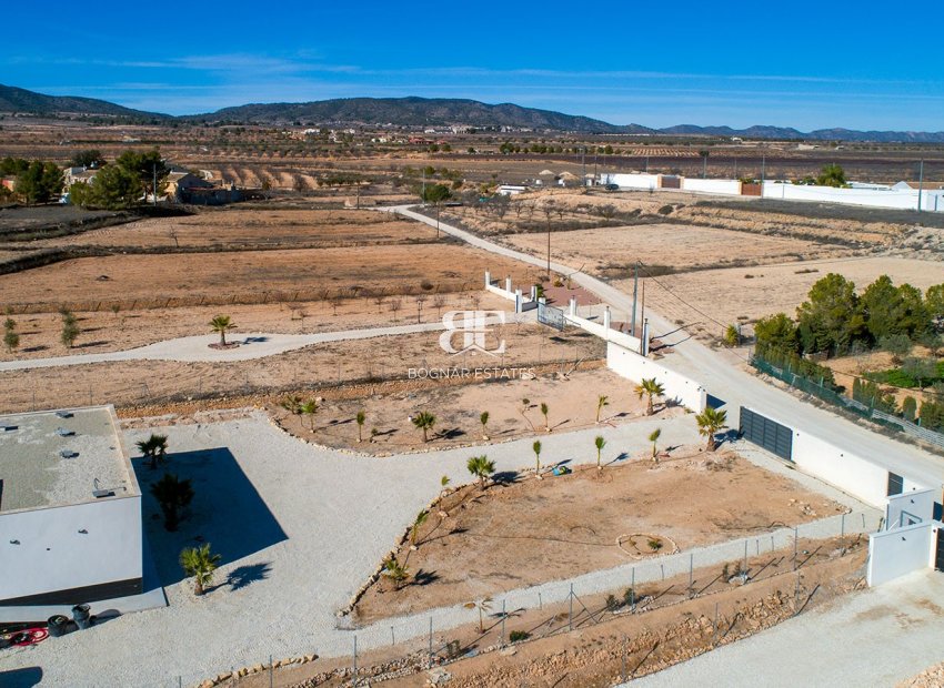 Herverkoop - Country House -
Pinoso - Campo