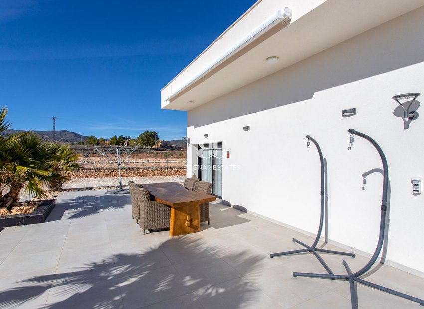 Herverkoop - Country House -
Pinoso - Campo