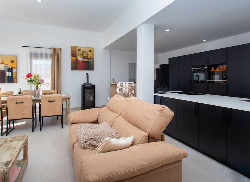 Herverkoop - Country House -
Pinoso - Campo