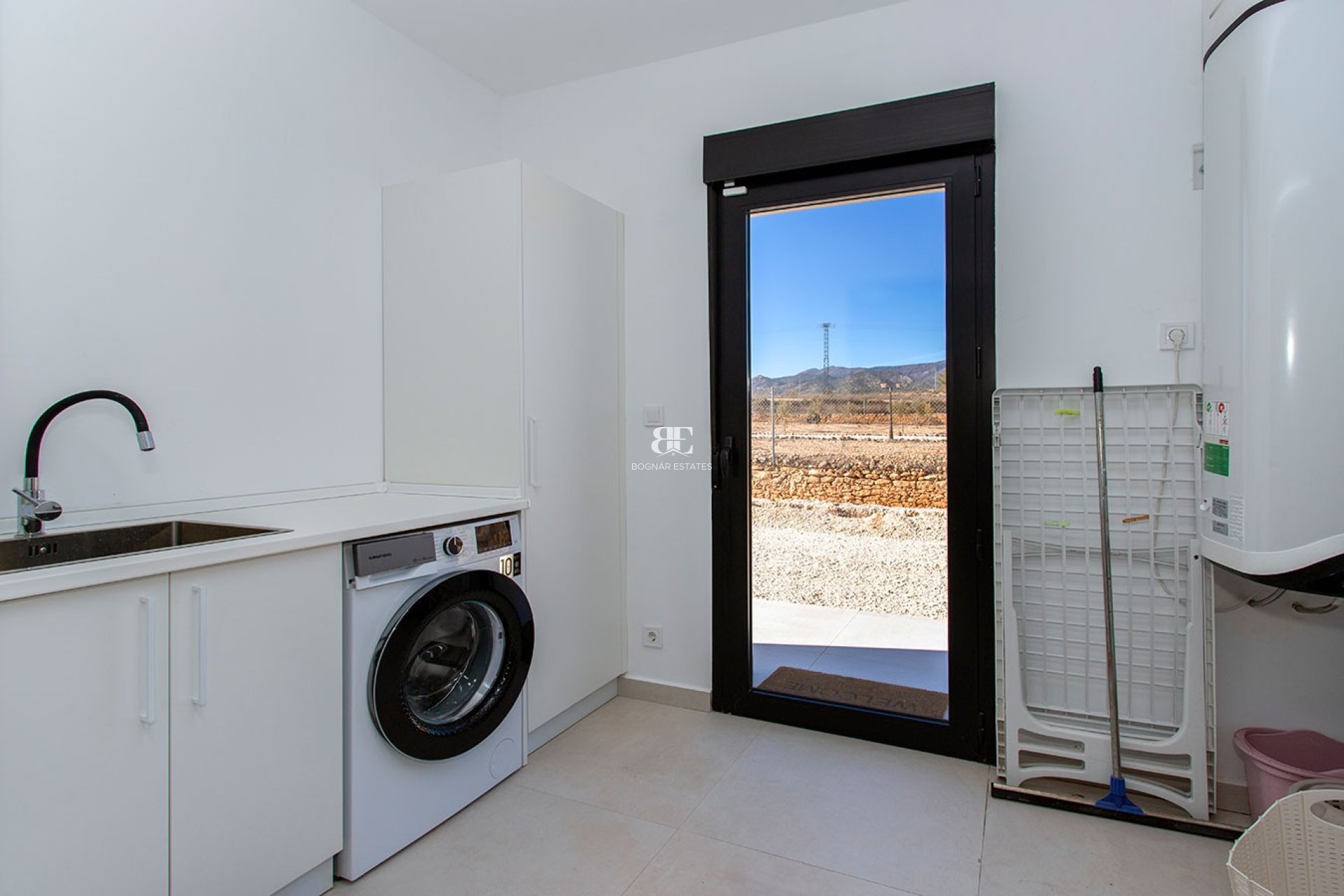 Herverkoop - Country House -
Pinoso - Campo