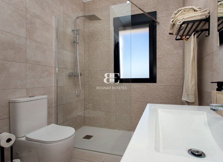 Herverkoop - Country House -
Pinoso - Campo