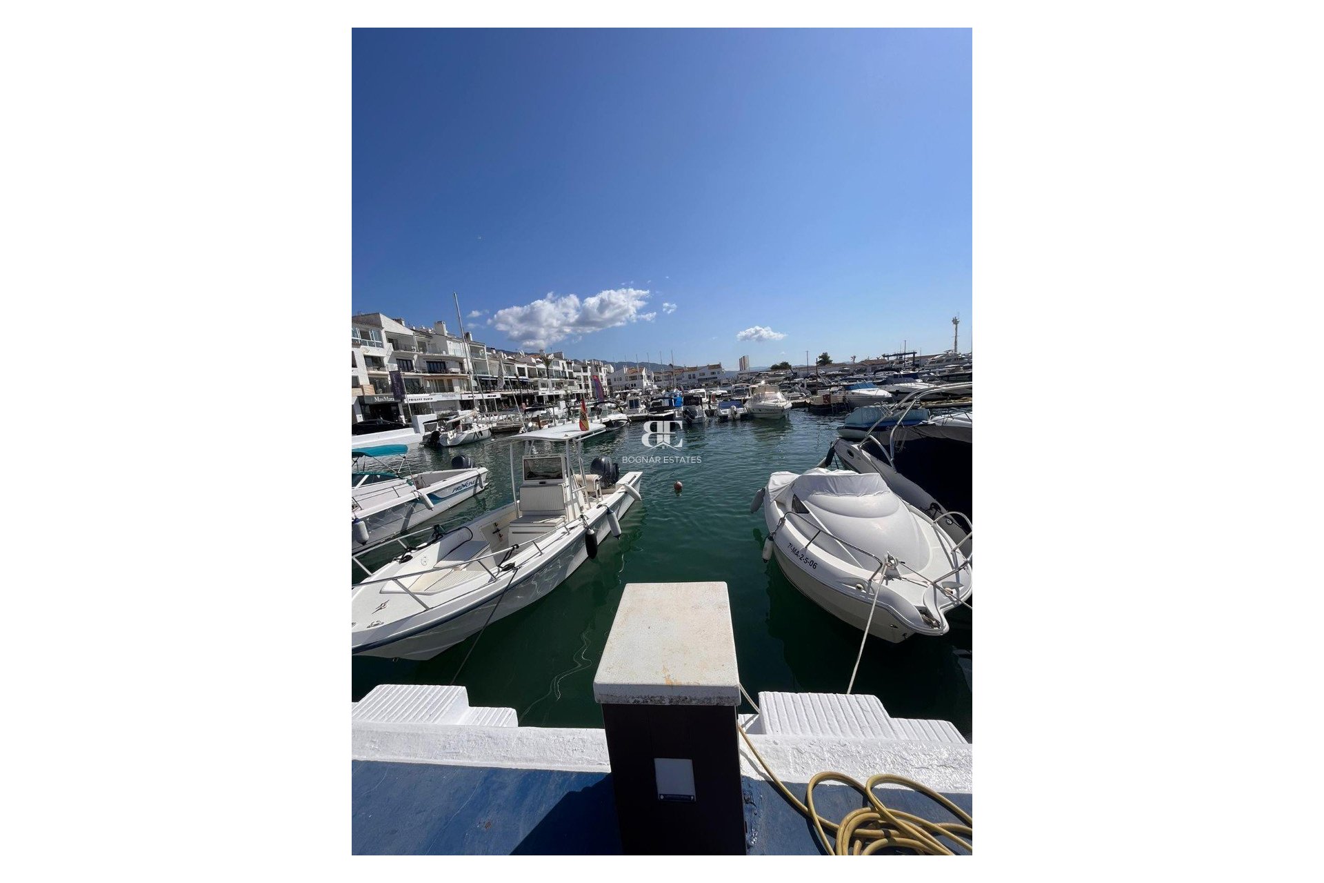 Herverkoop - Garage -
Marbella - Puerto Banús