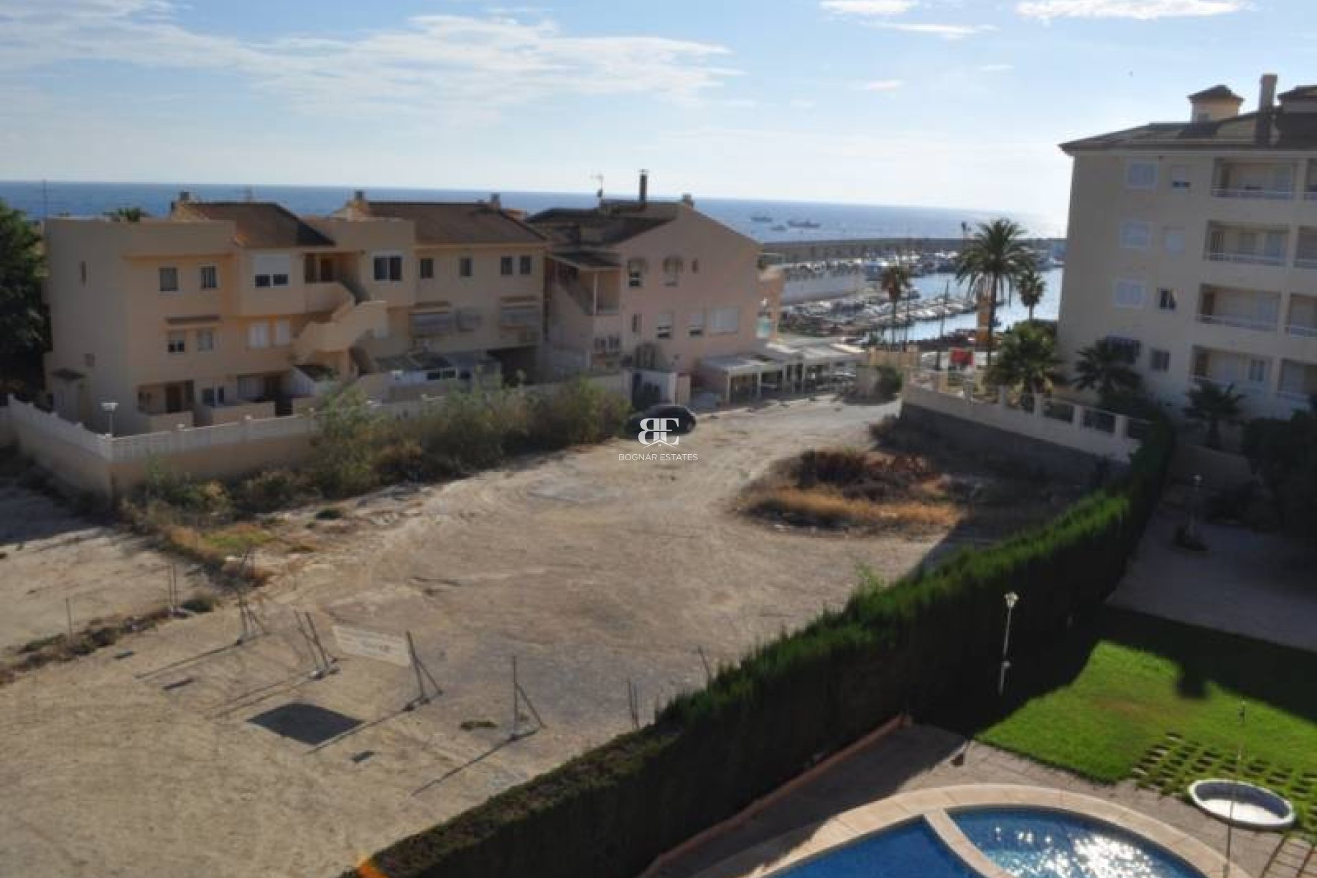 Herverkoop - Garage -
Villajoyosa - Varadero/ Estudiantes beach