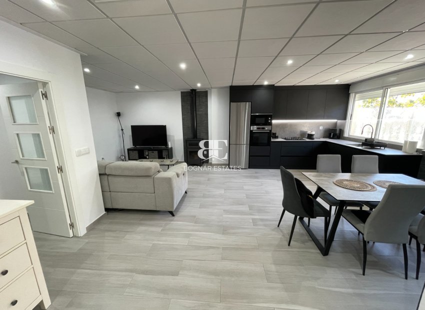 Herverkoop - Herenhuis -
Algorfa - La finca Golf