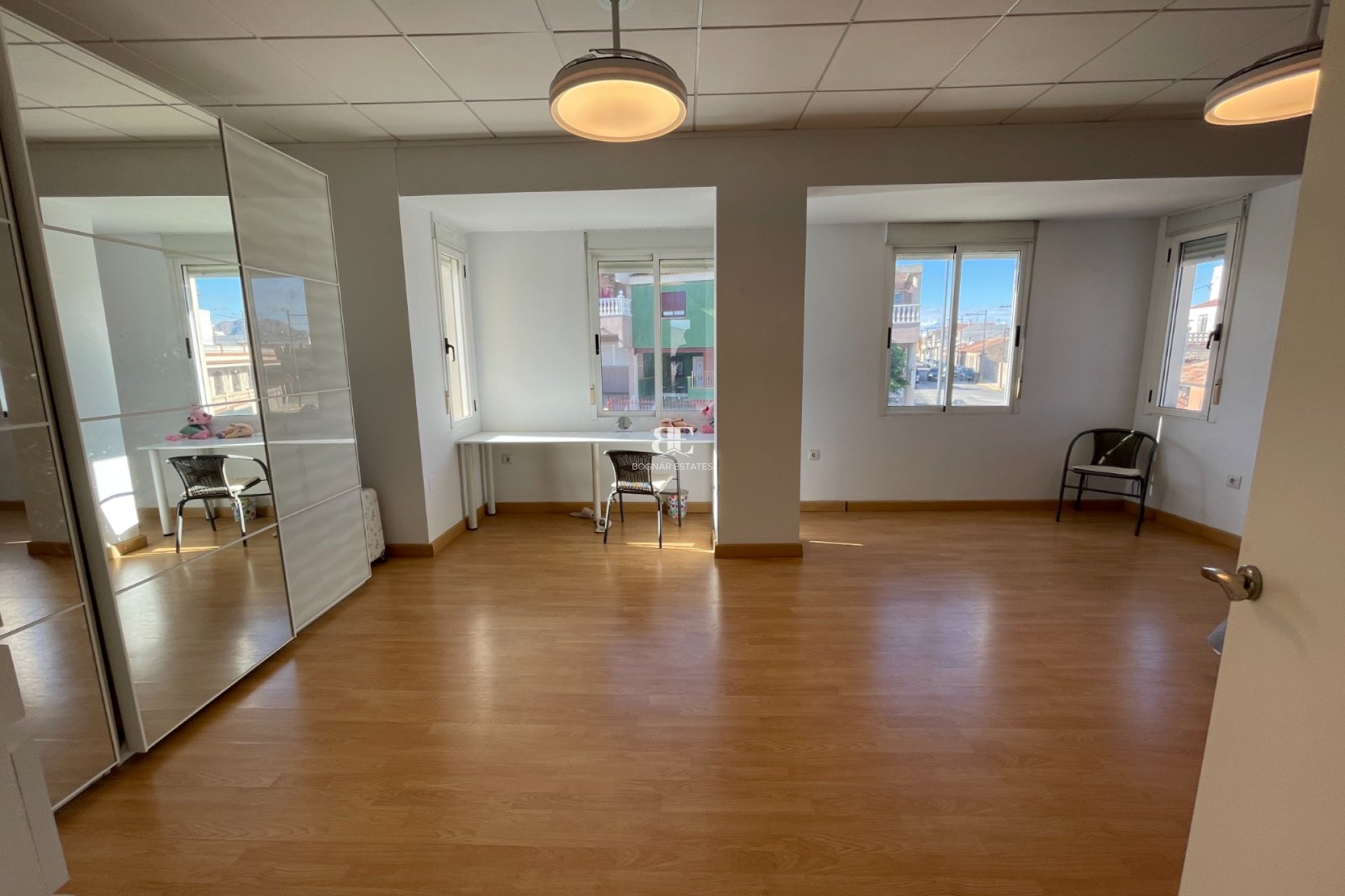 Herverkoop - Herenhuis -
Algorfa - La finca Golf