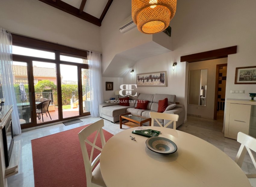 Herverkoop - Herenhuis -
Algorfa - La finca Golf