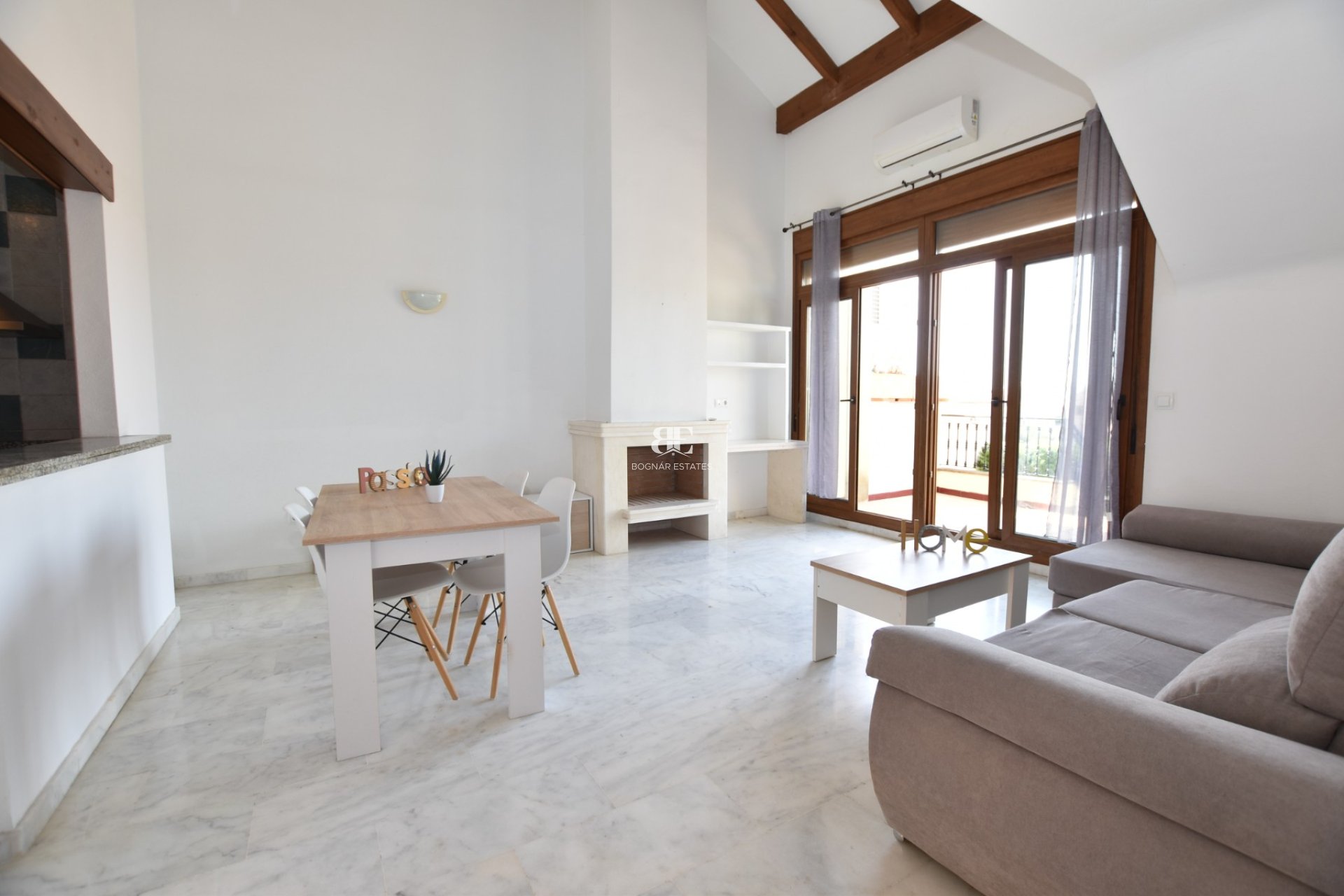 Herverkoop - Herenhuis -
Algorfa - La finca Golf