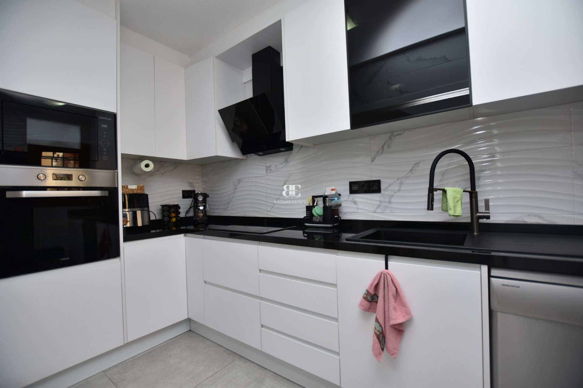 Herverkoop - Herenhuis -
Algorfa - La finca Golf