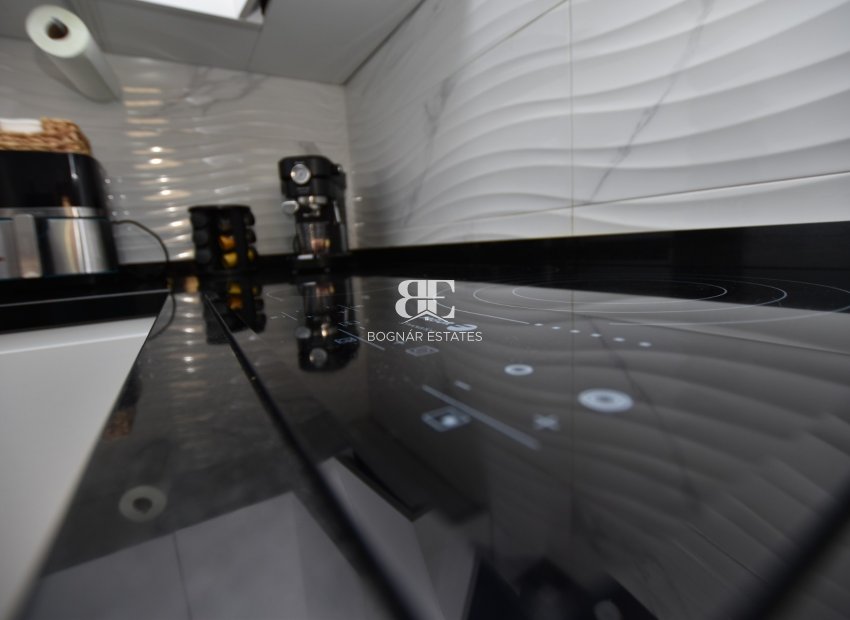 Herverkoop - Herenhuis -
Algorfa - La finca Golf