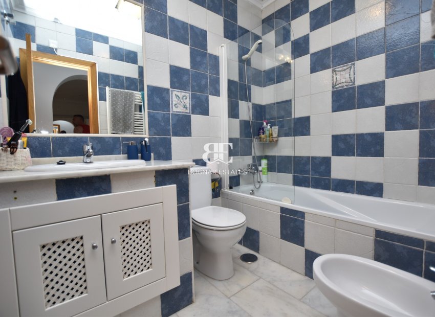 Herverkoop - Herenhuis -
Algorfa - La finca Golf