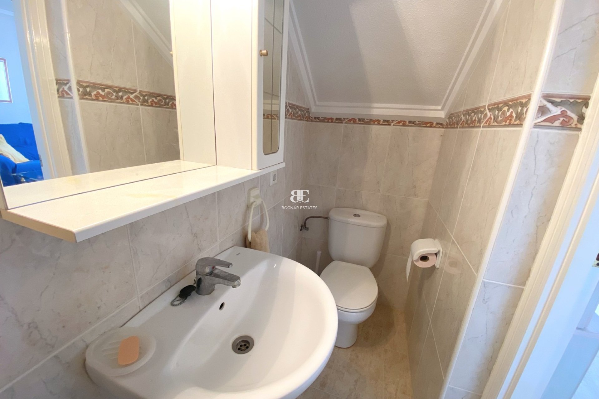 Herverkoop - Herenhuis -
Benijofar - Monte Azul