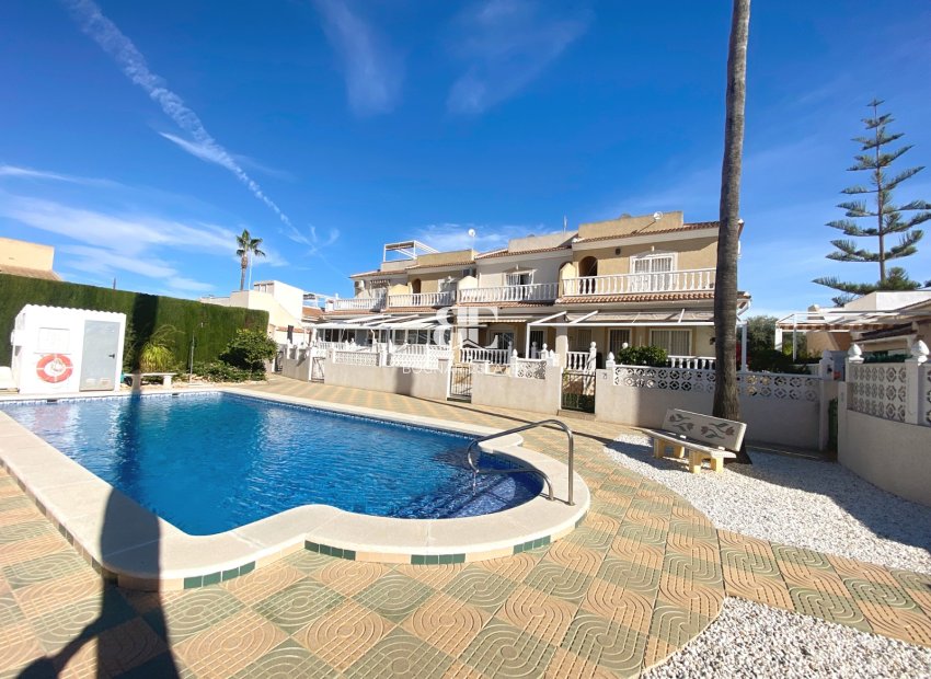 Herverkoop - Herenhuis -
Benijofar - Monte Azul