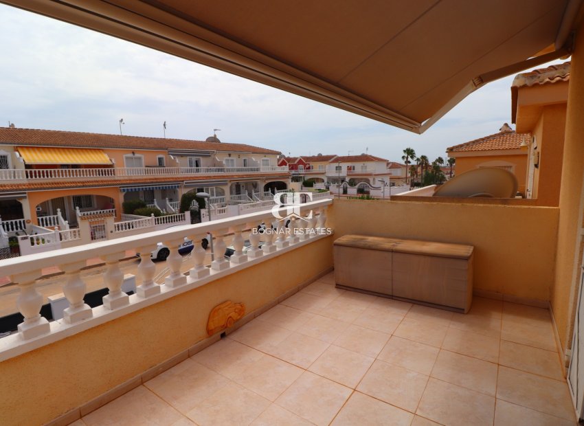 Herverkoop - Herenhuis -
Benijofar - Monte Azul