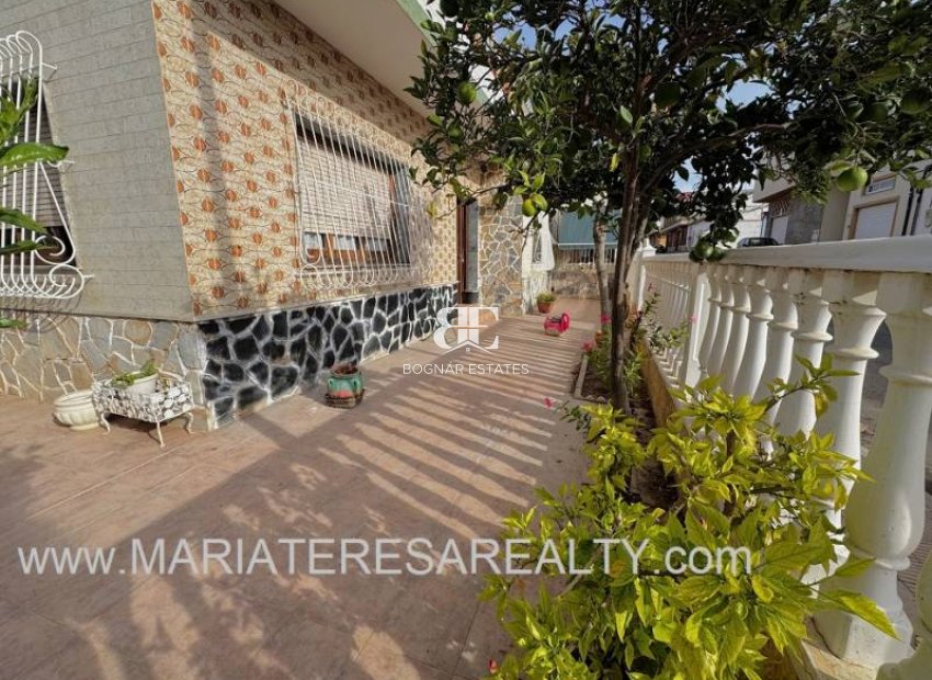 Herverkoop - Herenhuis -
Cartagena