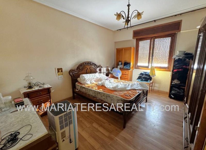 Herverkoop - Herenhuis -
Cartagena