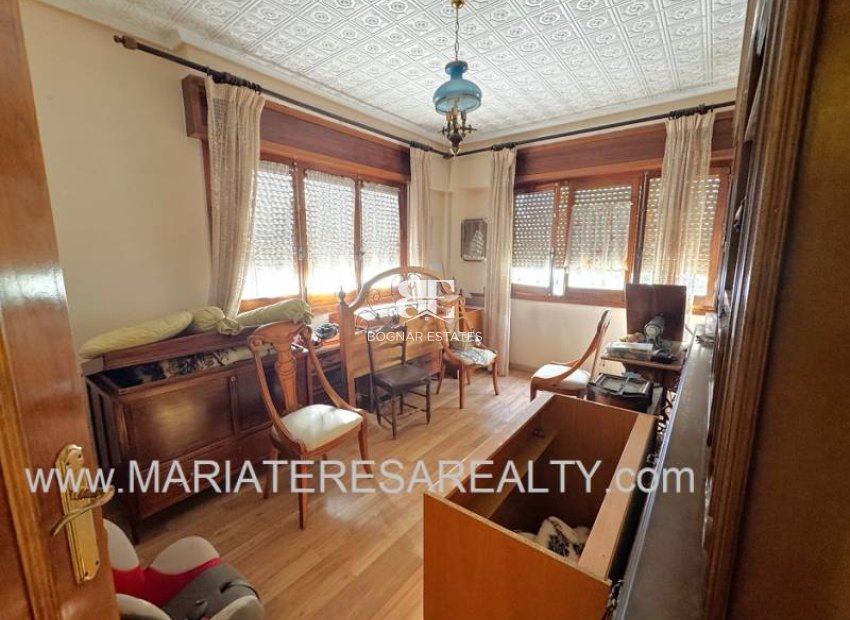 Herverkoop - Herenhuis -
Cartagena