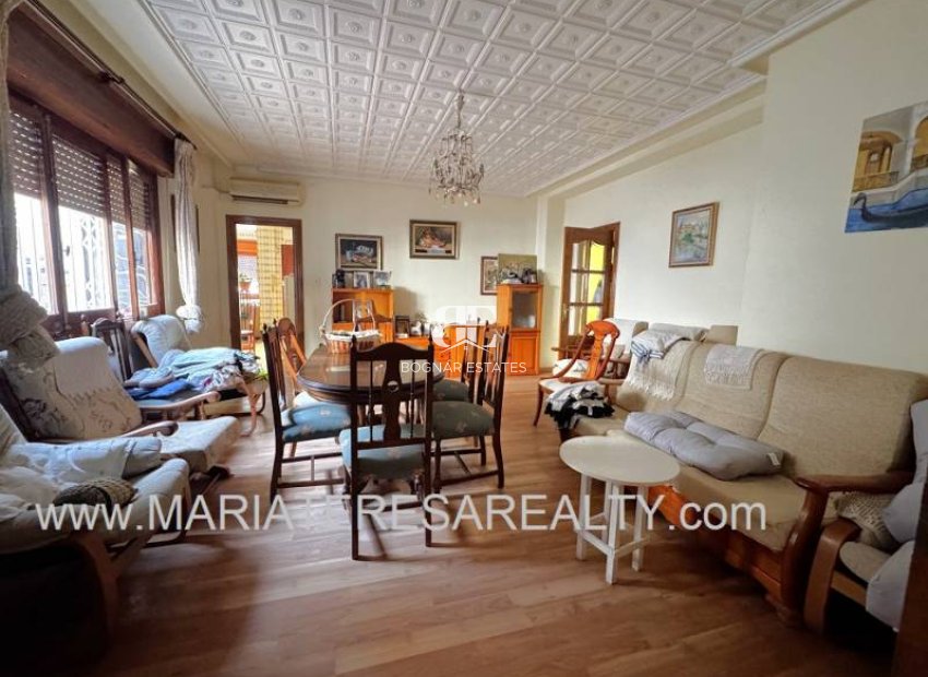 Herverkoop - Herenhuis -
Cartagena