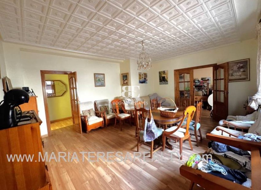 Herverkoop - Herenhuis -
Cartagena