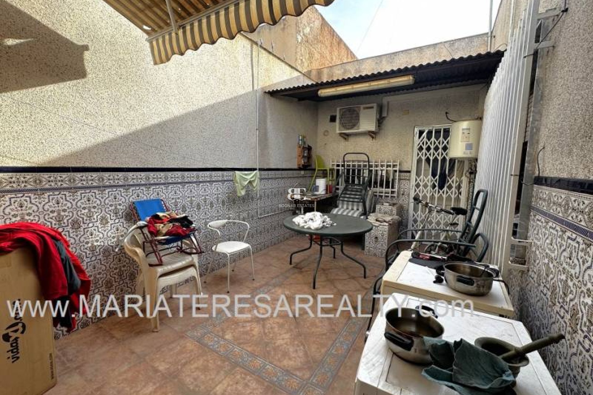 Herverkoop - Herenhuis -
Cartagena