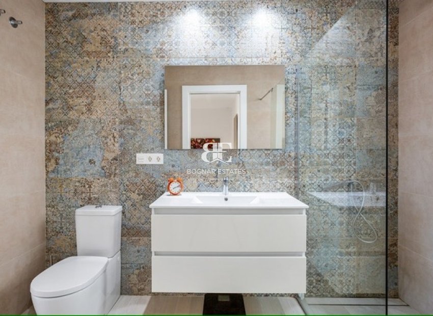 Herverkoop - Herenhuis -
Ciudad Quesada - Costa Blanca South