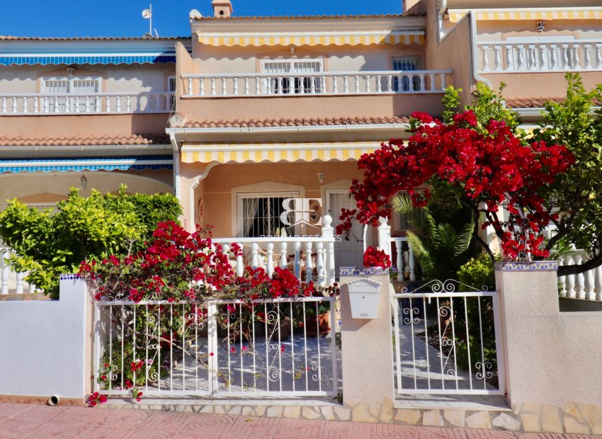 Herverkoop - Herenhuis -
Ciudad Quesada - Doña Pepa