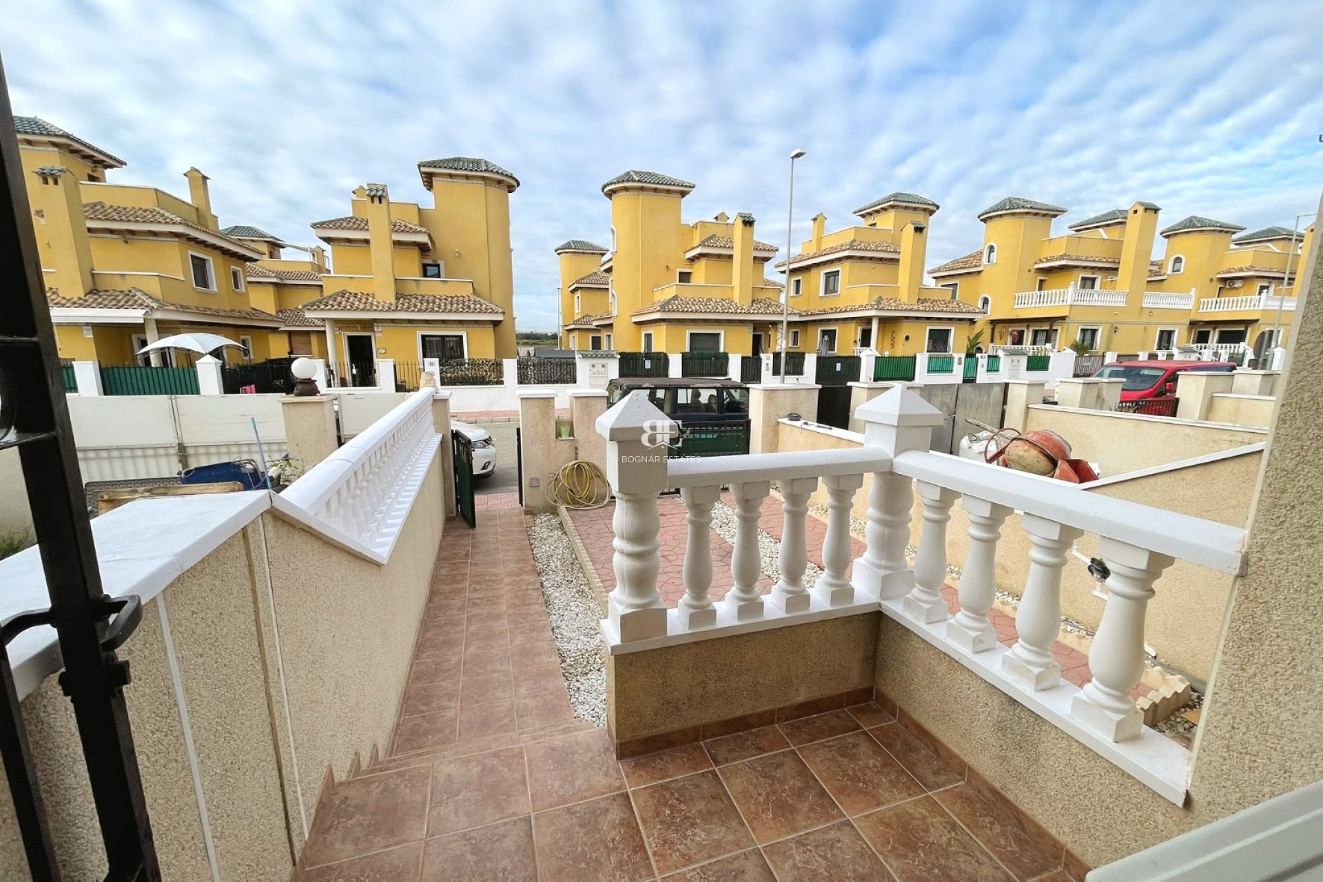 Herverkoop - Herenhuis -
Ciudad Quesada - Lo Marabú