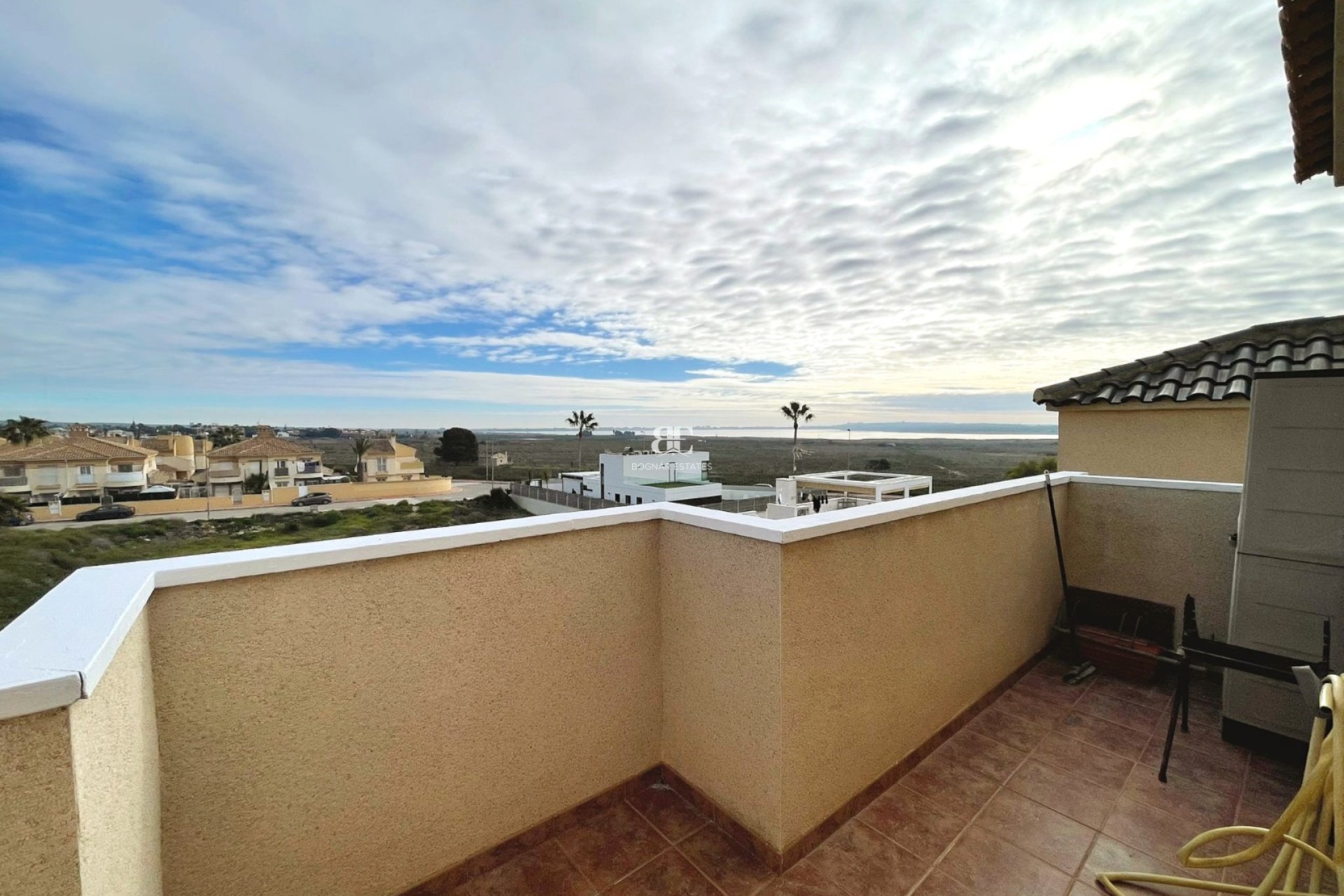 Herverkoop - Herenhuis -
Ciudad Quesada - Lo Marabú