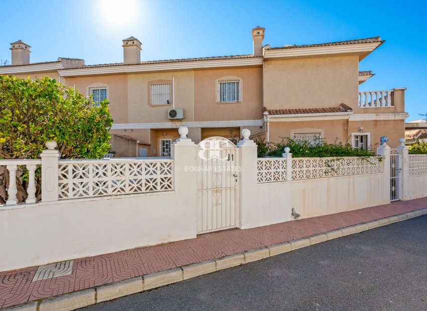 Herverkoop - Herenhuis -
Ciudad Quesada - Rojales