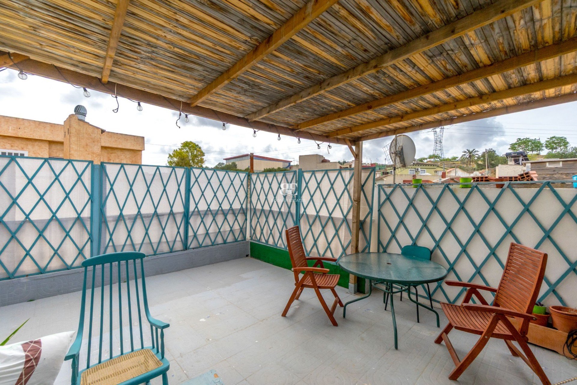 Herverkoop - Herenhuis -
Ciudad Quesada