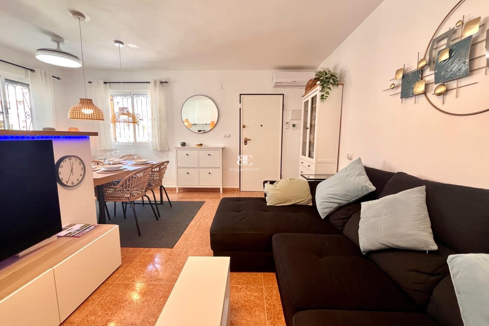 Herverkoop - Herenhuis -
Entre Naranjos - Vistabella - Entre Naranjos