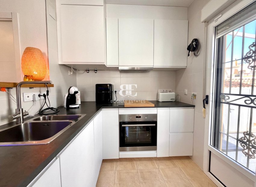 Herverkoop - Herenhuis -
Entre Naranjos - Vistabella - Entre Naranjos