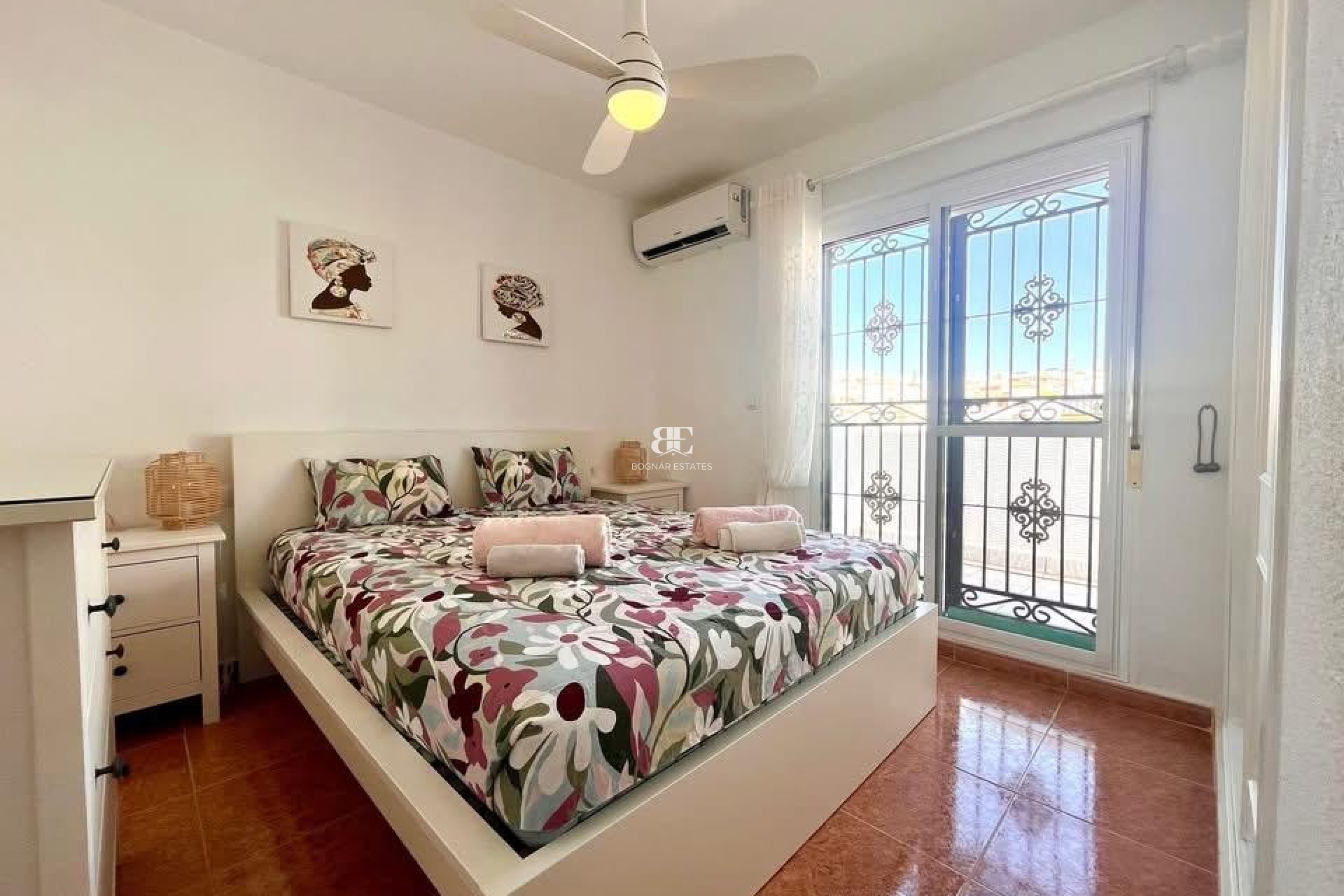 Herverkoop - Herenhuis -
Entre Naranjos - Vistabella - Entre Naranjos