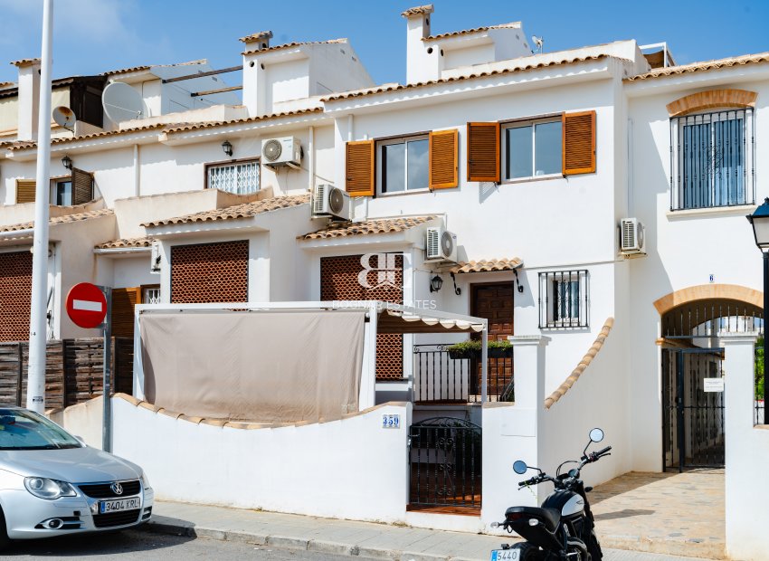 Herverkoop - Herenhuis -
Gran Alacant - Monte y Mar