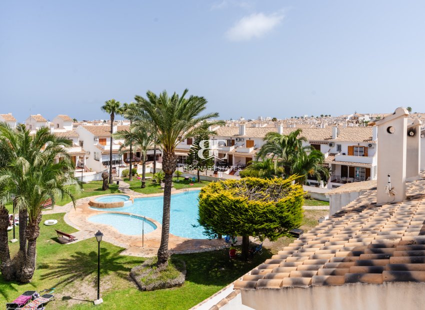 Herverkoop - Herenhuis -
Gran Alacant - Monte y Mar