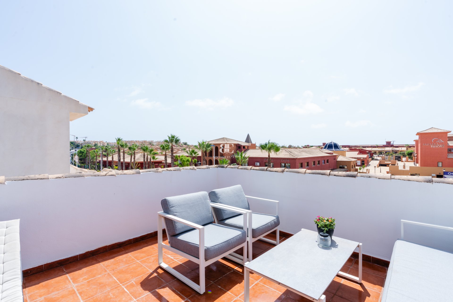 Herverkoop - Herenhuis -
Gran Alacant - Monte y Mar
