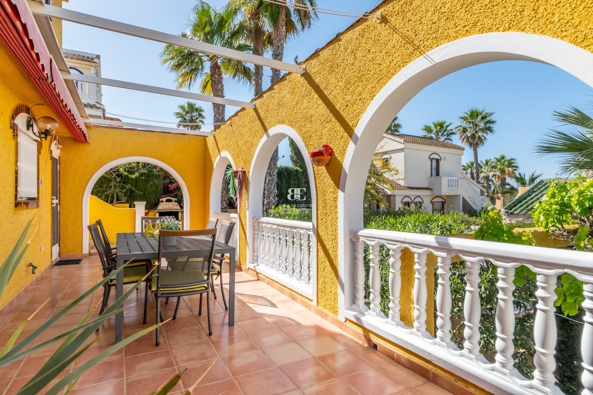 Herverkoop - Herenhuis -
Gran Alacant - Monte y Mar