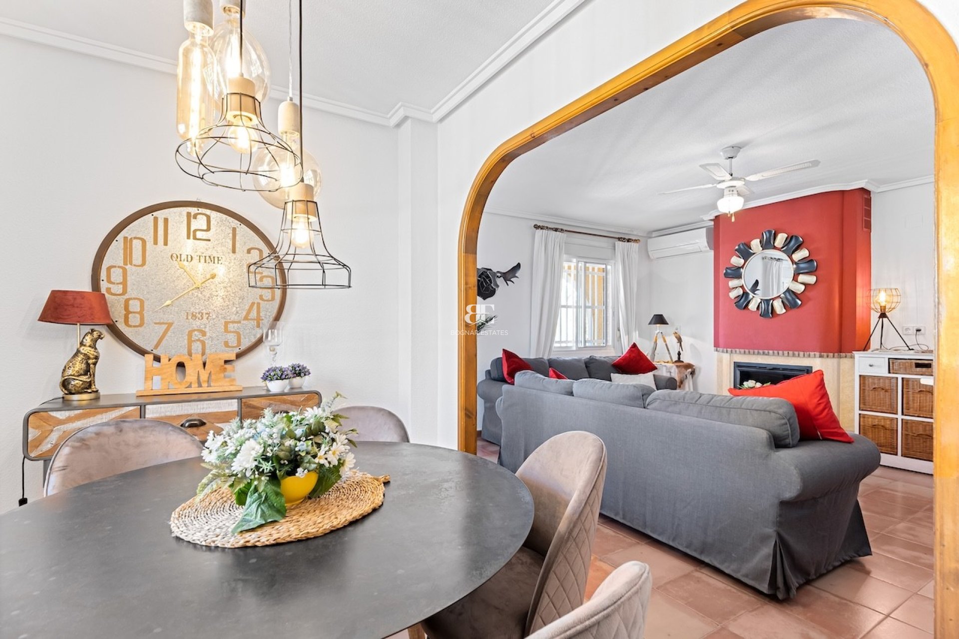 Herverkoop - Herenhuis -
Gran Alacant - Monte y Mar