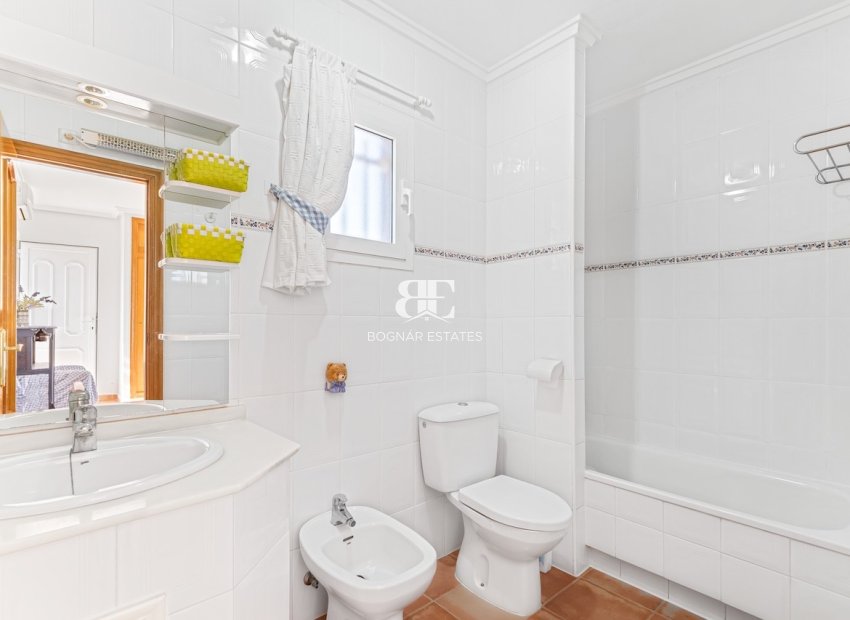 Herverkoop - Herenhuis -
Gran Alacant - Monte y Mar