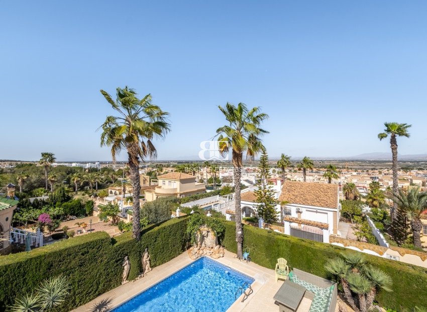 Herverkoop - Herenhuis -
Gran Alacant - Monte y Mar